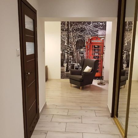 Kaja Apartamenty Legnica Exterior foto